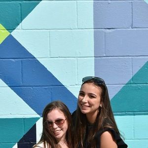 Meet your Posher, Briana